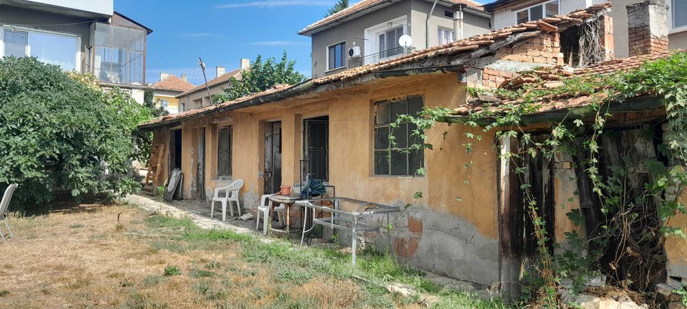 Продава се Етаж от къща в Мездра - 134 кв.м за 666 €/кв.м - Снимка #2