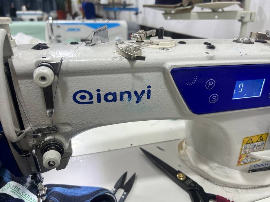 Швейная машинка ianyi