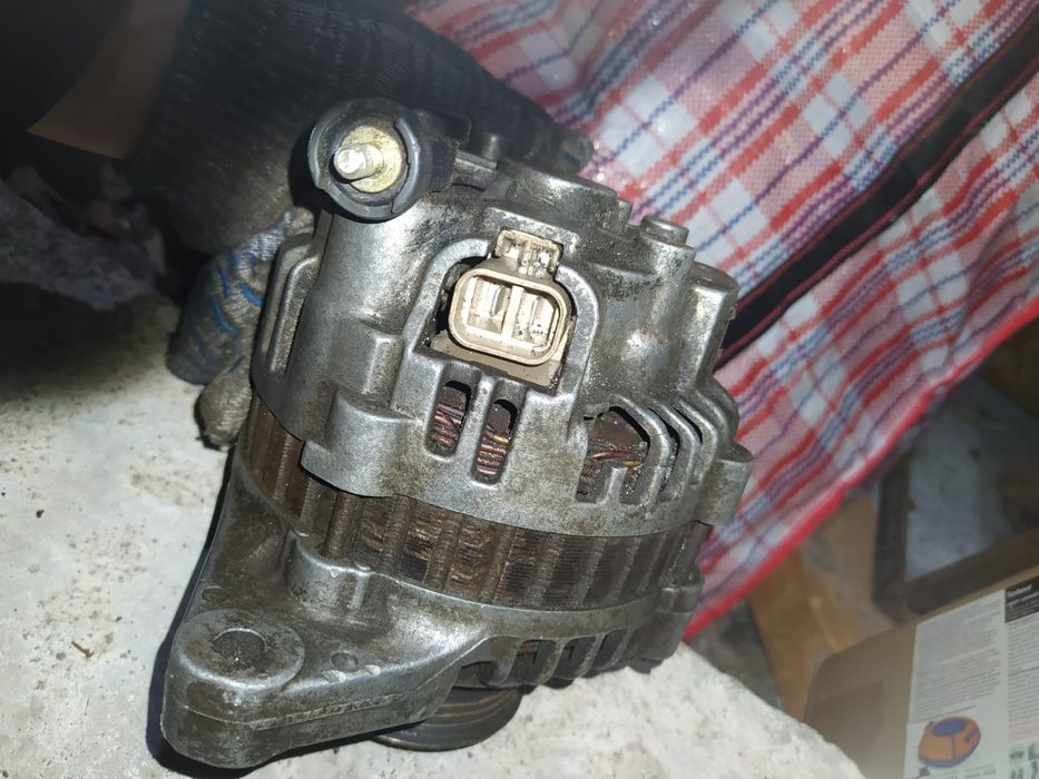 Генератор Nissan mitsubishi