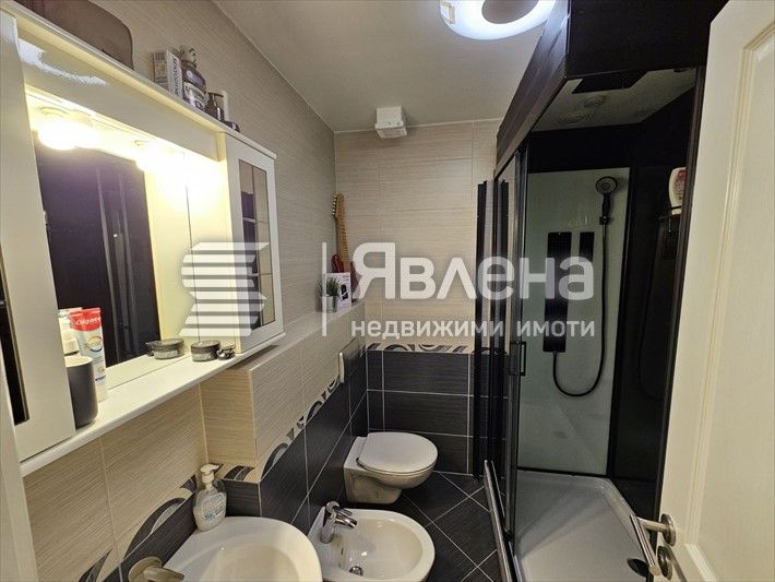 Продава се Тристаен апартамент в София, Лозенец - 100 кв.м за 3700 €/кв.м - Снимка #11