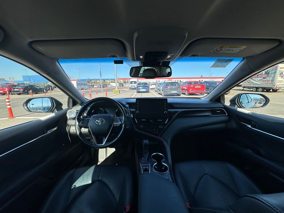 TOYOTA Camry 2021 — imagine 2