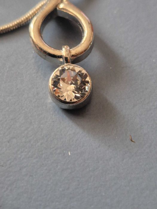 Ocazie ! Set bijuterii Yves Rocher  cu cristale Swarovski Elements