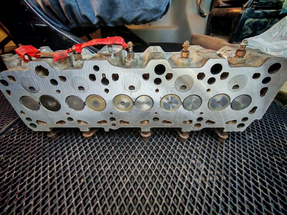 Головка Т4 2.4 дизель.