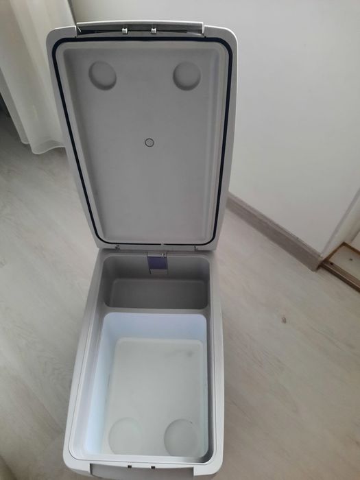 Frigider portabil Dometic