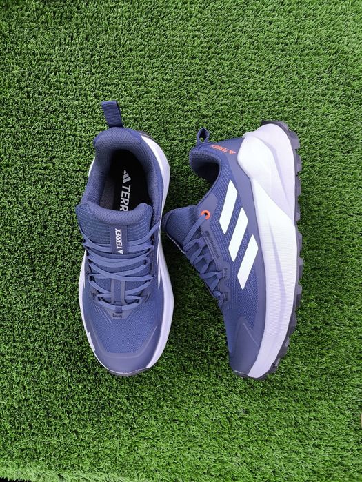 Adidas    terrex