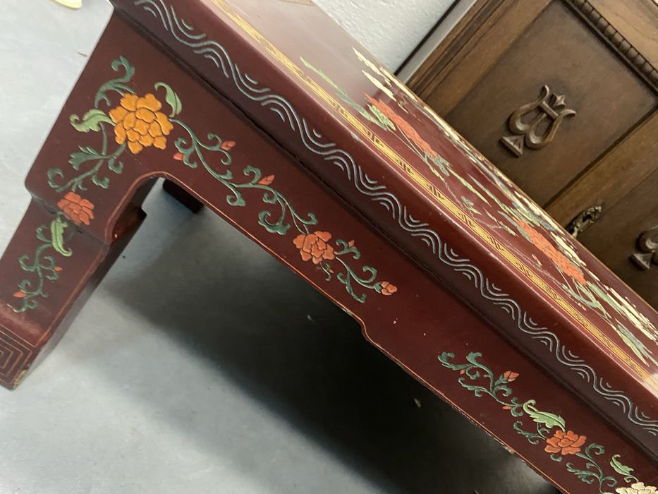 Японска лакирана маса Chinoiserie ръчна декорация Japan 1970