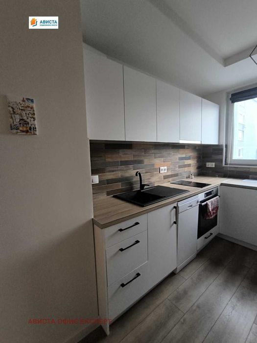 Продава се Двустаен апартамент в София, Лагера - 67 кв.м за 2105 €/кв.м - Снимка #6
