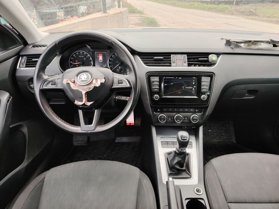 Шкода Октавия 3 1.6 тди 110 4х4 / Skoda Octavia 1.6 tdi CXX НА ЧАСТИ