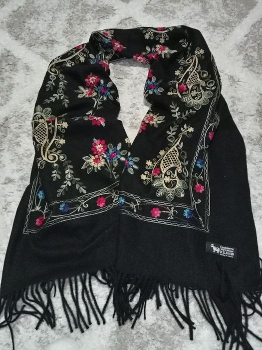 Eșarfă din Casmir