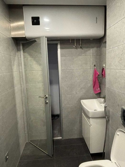 Дава се под наем Двустаен апартамент в София, 7-ми 11-ти километър - 40 кв.м за 598.23 € - Снимка #17