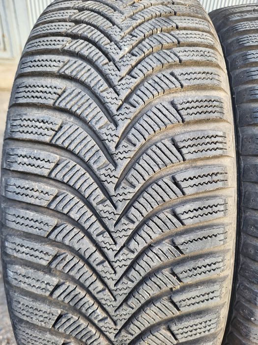 4 Зимни гуми Hankook 205/55/16-180 лева