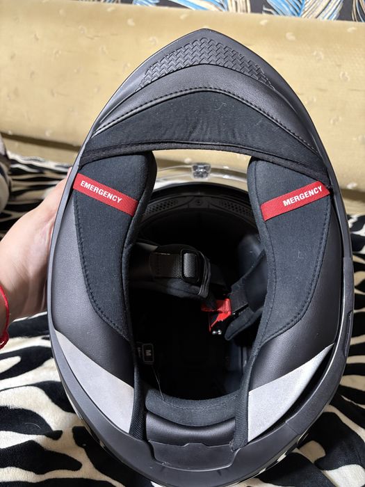 Мотошлем Scorpion 520 черный M