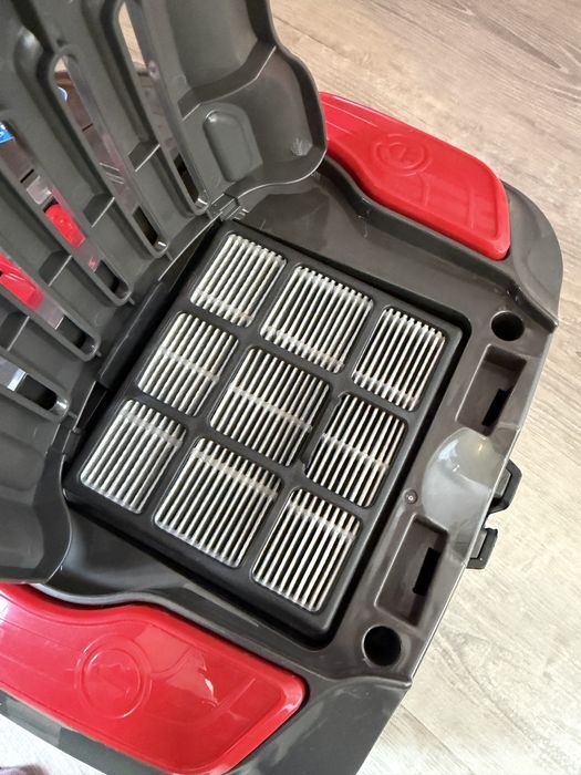 Мощный пылесос с HEPA фильтром