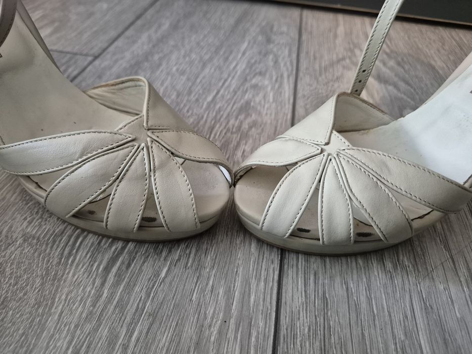 Sandale bej piele naturala