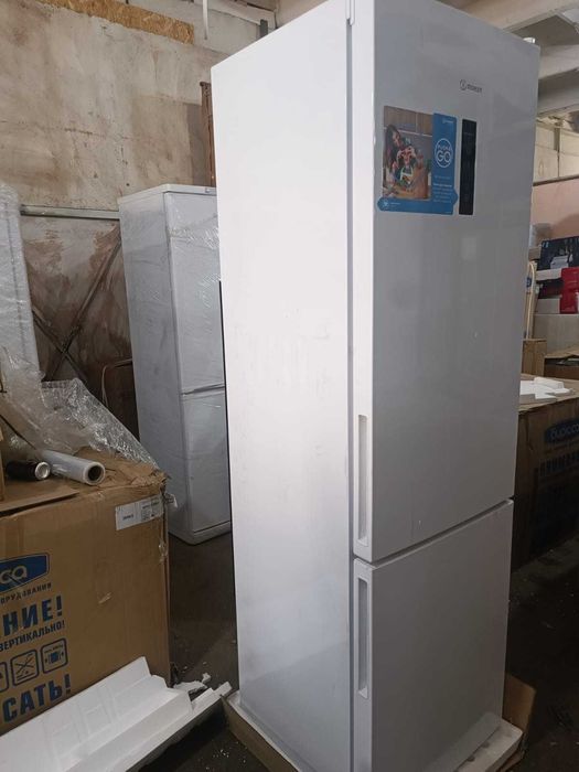 Срочно продам ХОЛОДИЛЬНИК