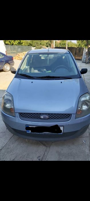 Ford fiesta stare foarte buna de utilizare consum mic