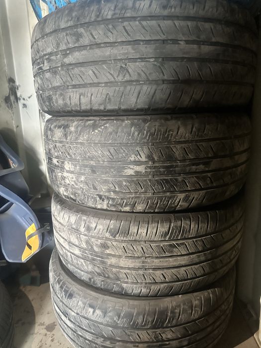 Продам резины 285/50р20 Dunlop