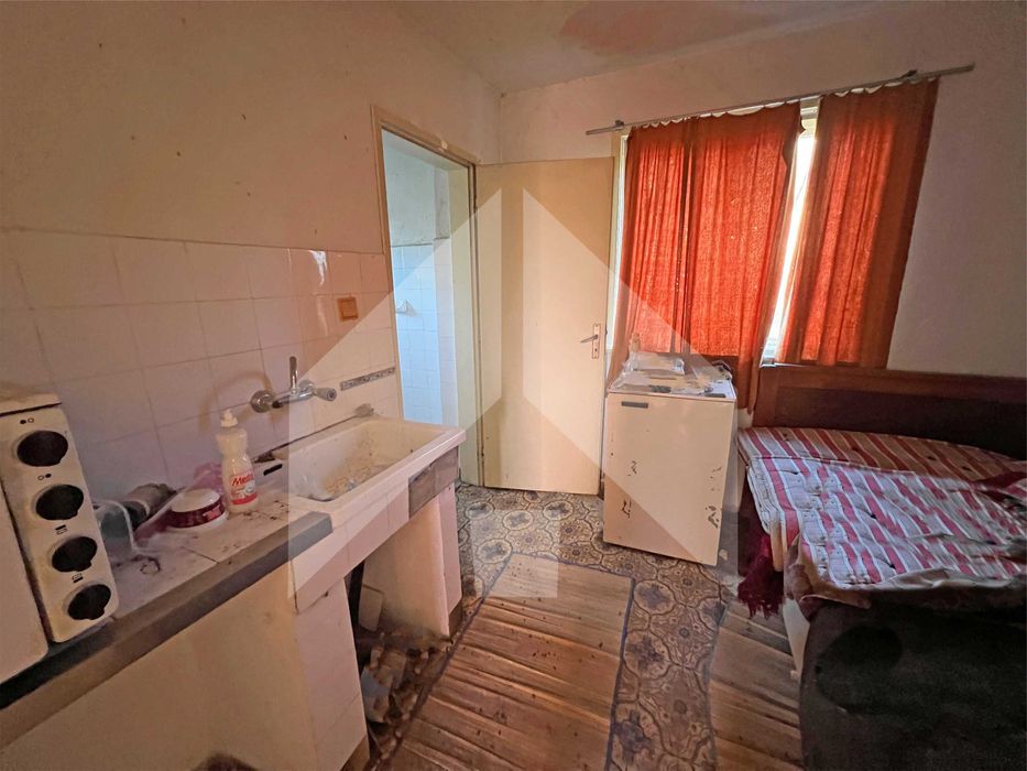 Продава се Къща в с. Жилино, Област Шумен - 146 кв.м за 122 €/кв.м - Снимка #12