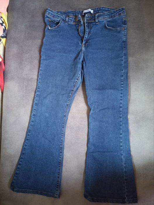 Продаётся женские вещи любая по 5.000 сум.