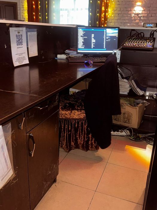 Диван, бар сатылады