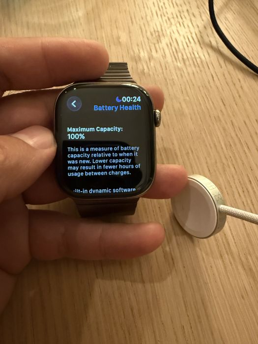 Apple series 10 titanium gps + cellular milanese full box impecabil