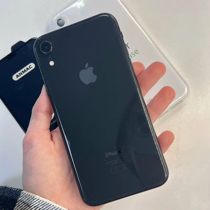 iPhone XR 64гб в идеальном состоянии