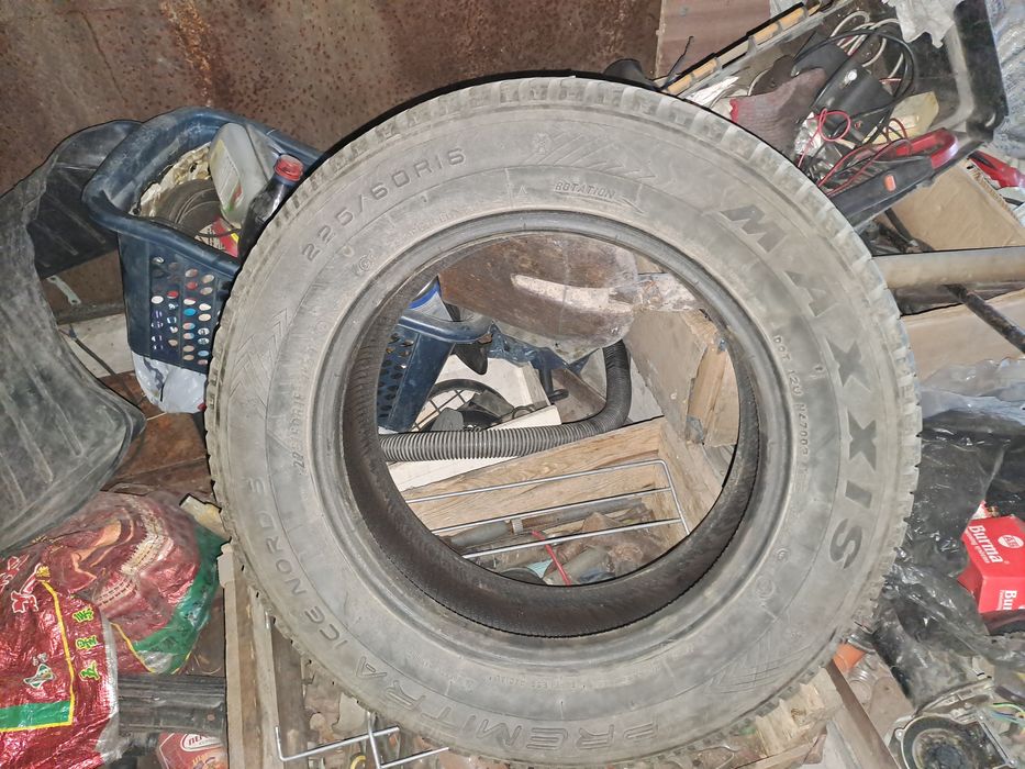 Продам резину на 16