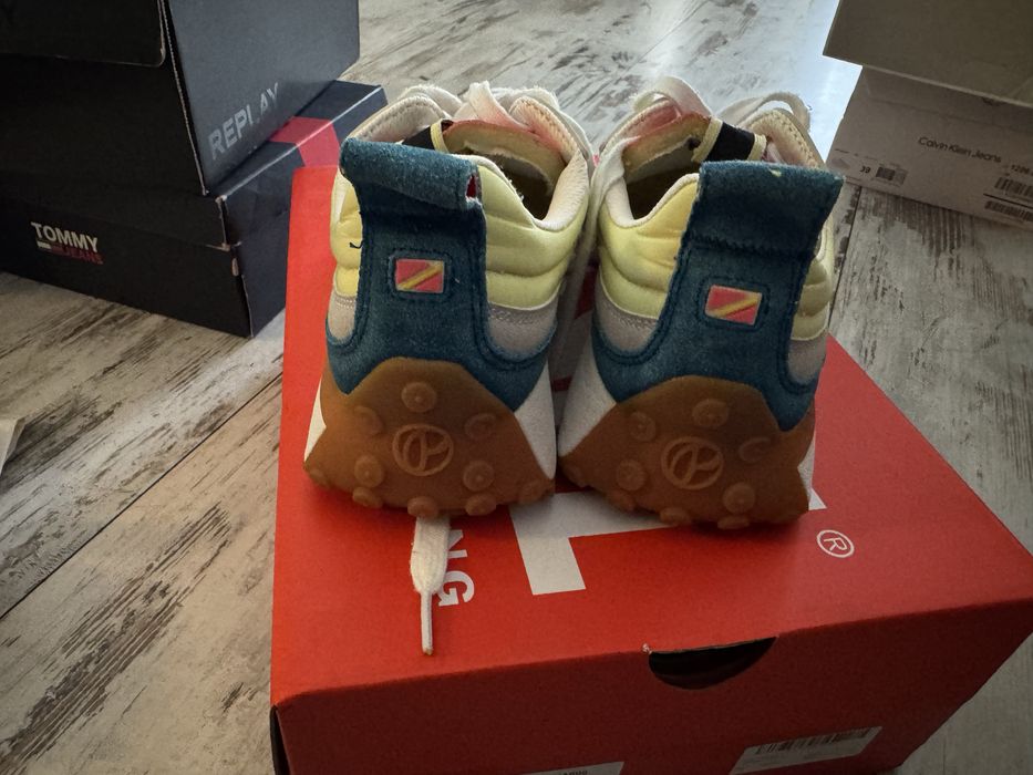 Дамски квцове Pepe Jeans