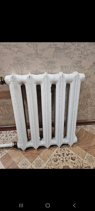 Продам чугунные батареи