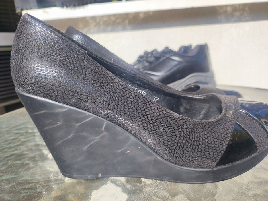 Официални дамски черни обувки №37, като нови