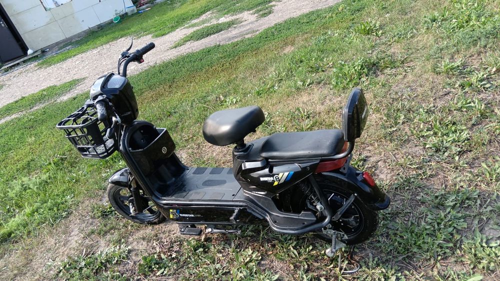 Продам мопед  Evestor