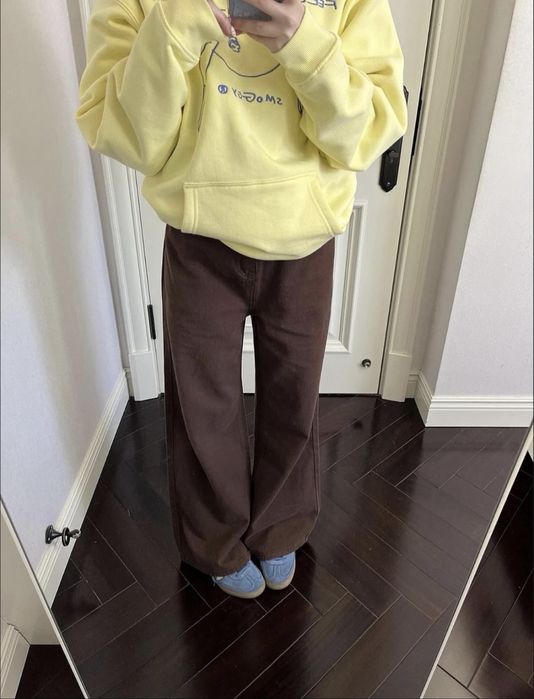 Женские джинсы