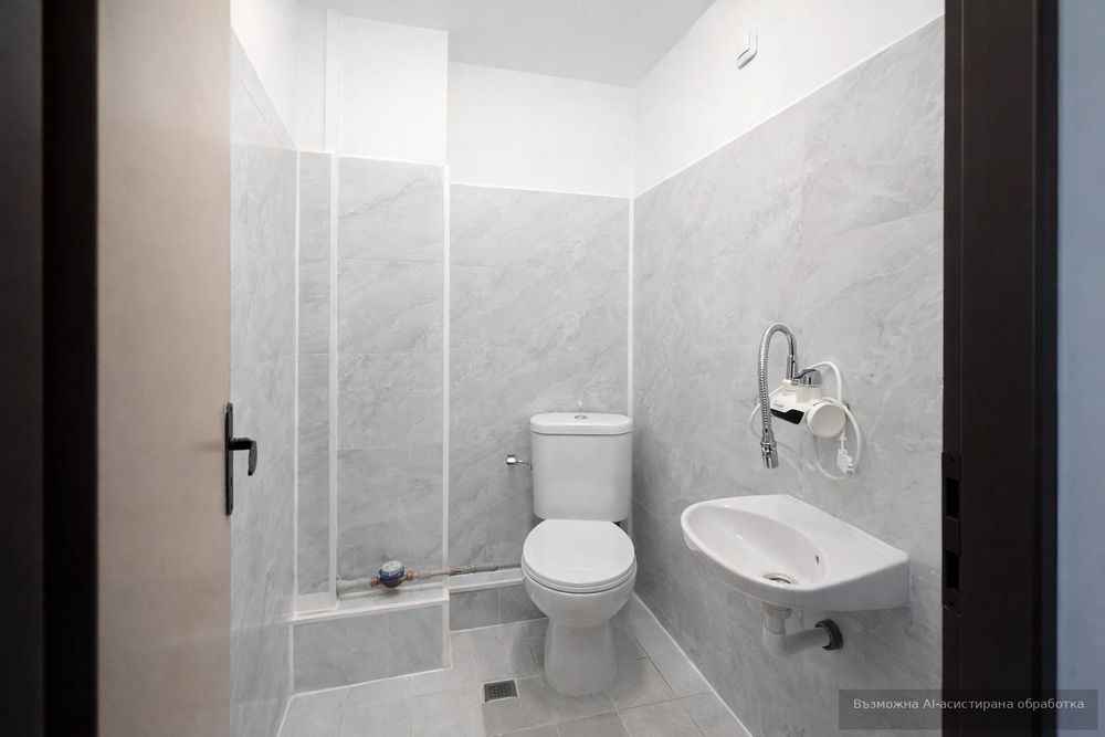Дава се под наем Офис в Пловдив, Център - 31 кв.м за 199.41 € - Снимка #2