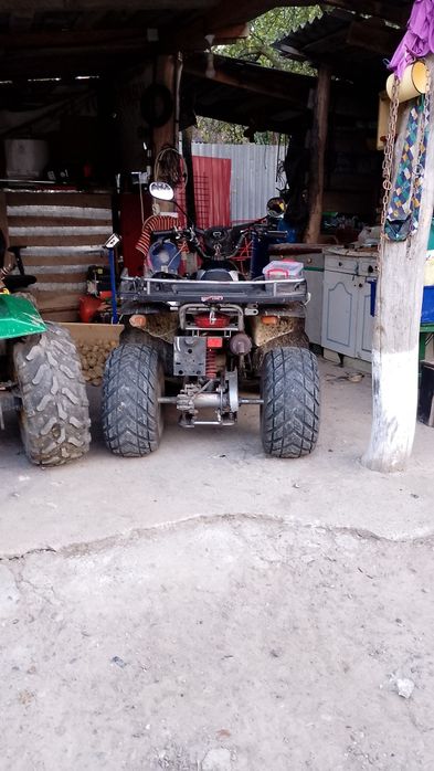 Vând ATV Aeon Cobra de 180cc