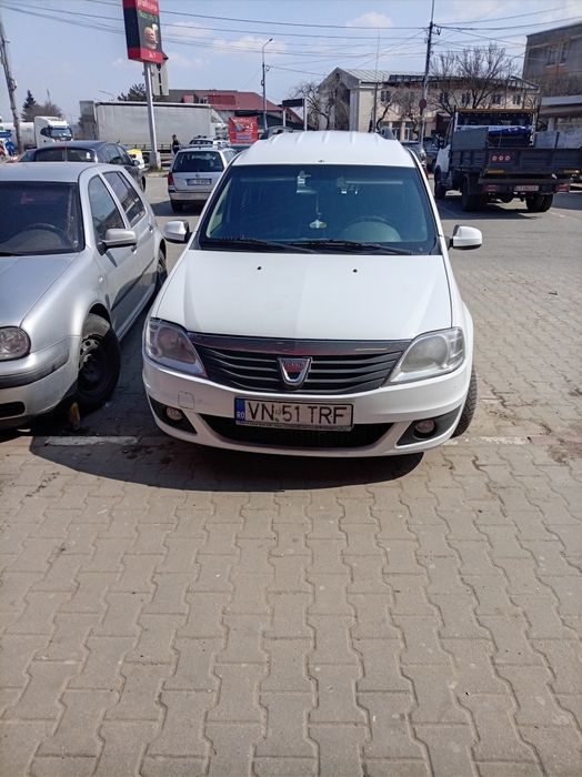 Vand Dacia Logan
