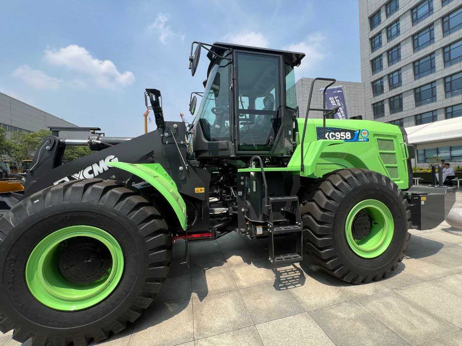 Гибридный Погрузчик XCMG XC958-HEV скоро в Ташкенте