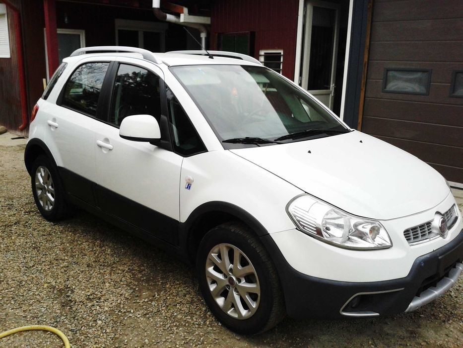 Fiat-Sedici-1,6-Benzina-120Cp.-4x4