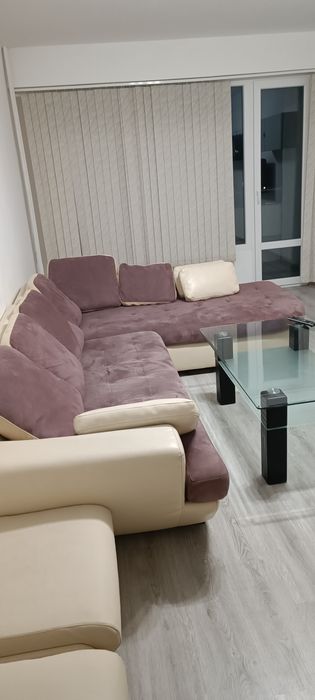 Продава двустаен апартамент Перник кв.Изток