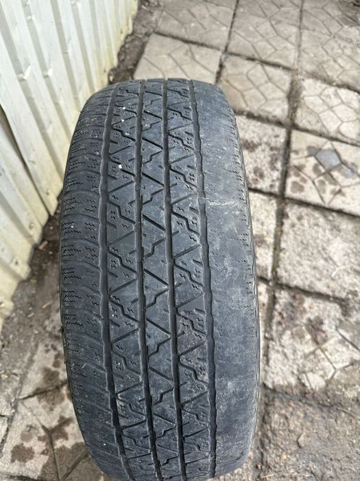 Продам шины на 16