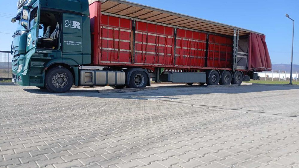 Semiremorca Berger 2016, pret cu TVA