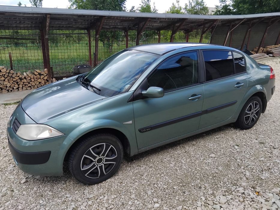 Vând Renault megane 2