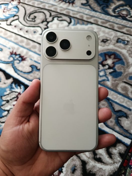 iPhone 17 pro max 256 GB