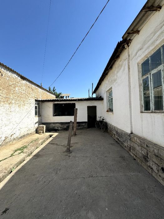 Два дома с участком отдельно