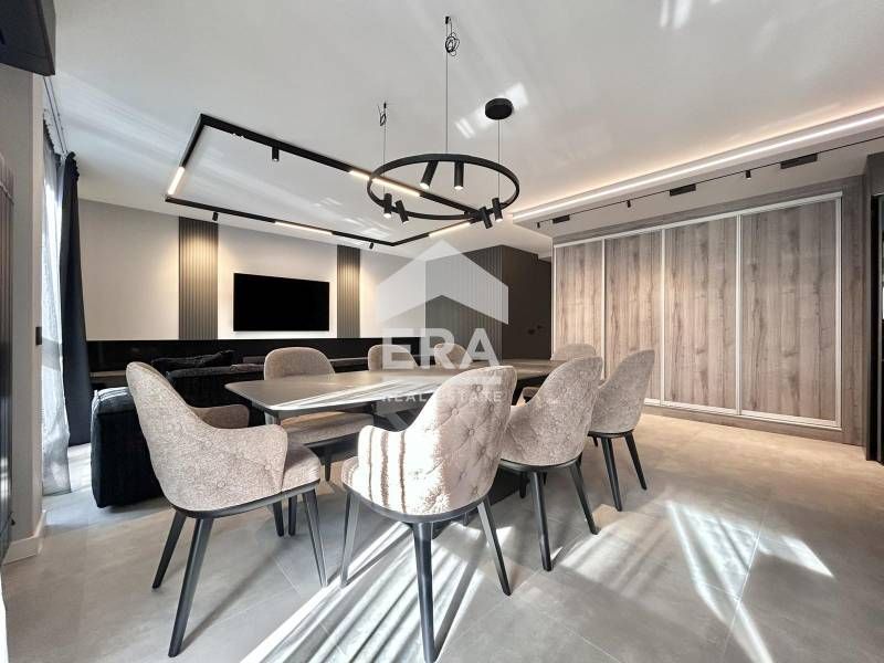 Продава се Тристаен апартамент в София, Манастирски ливади - 183 кв.м за 3382 €/кв.м - Снимка #1