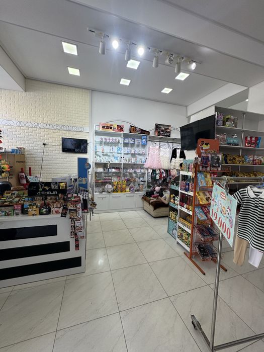 Magazin mebellari sotiladi!! Srochna