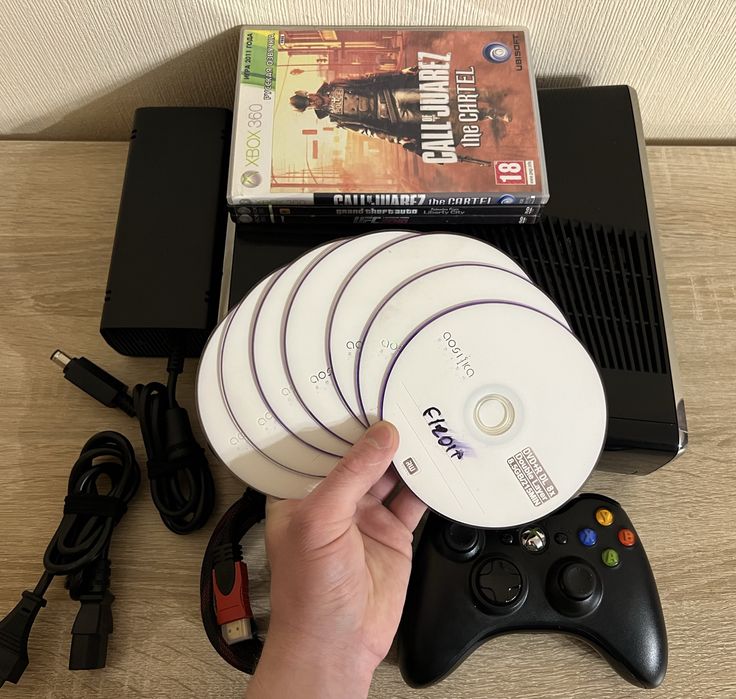 Xbox 360 SLIM + игры прошитый