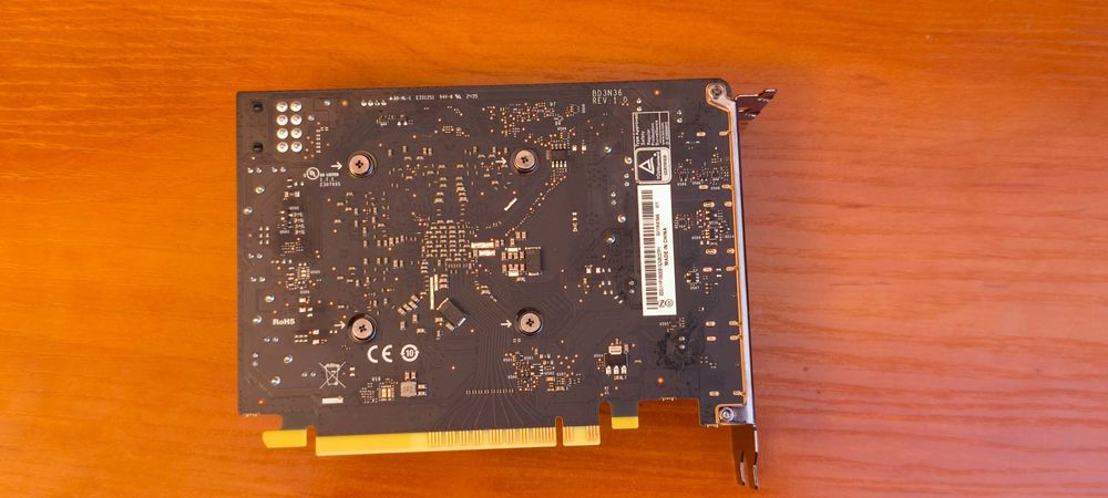 Чисто нова Lenovo NVIDIA GeForce RTX 4060 8GB GDDR6 (Single Fan)