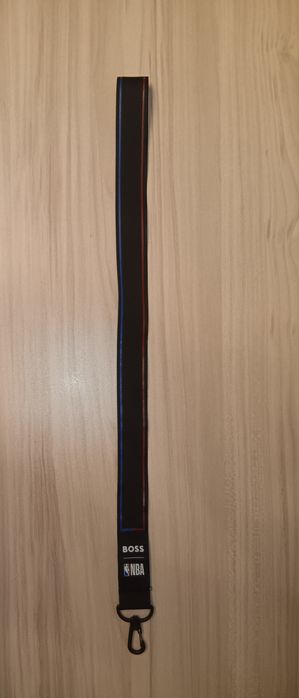 Оригинален ключодържател/връзка за ключове HUGO BOSS x NBA.