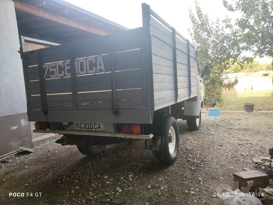 Uaz3303zmz sotiladi