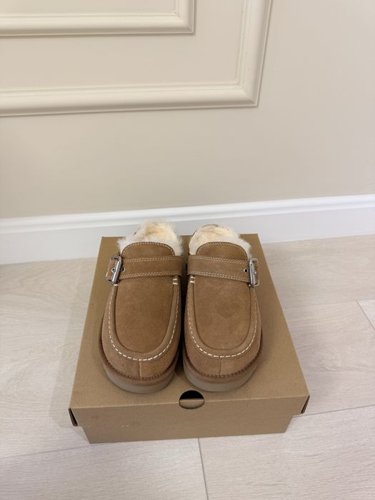 UGG Evelina Goldenstar Clogs